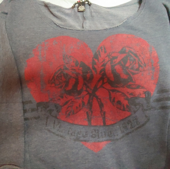 Shirt - Picture 2 of 3